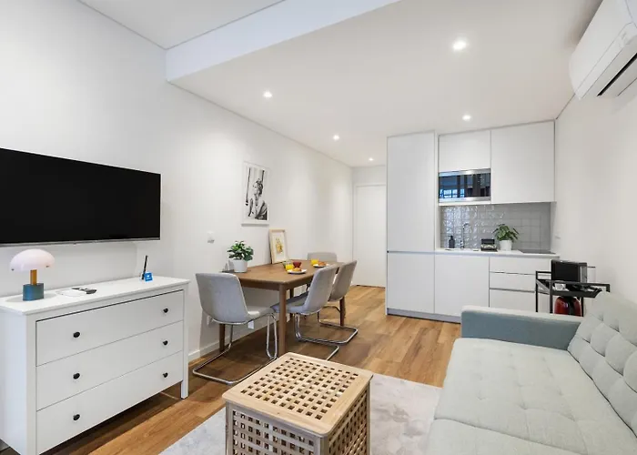 Serene @ Marquesa Palace *