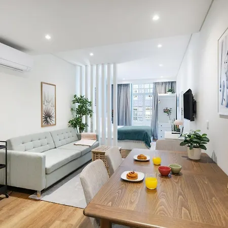 Serene @ Marquesa Palace *