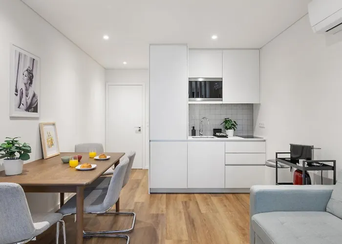 Serene @ Marquesa Palace Διαμέρισμα