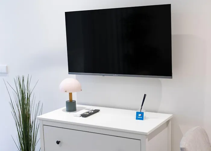 Serene @ Marquesa Palace *