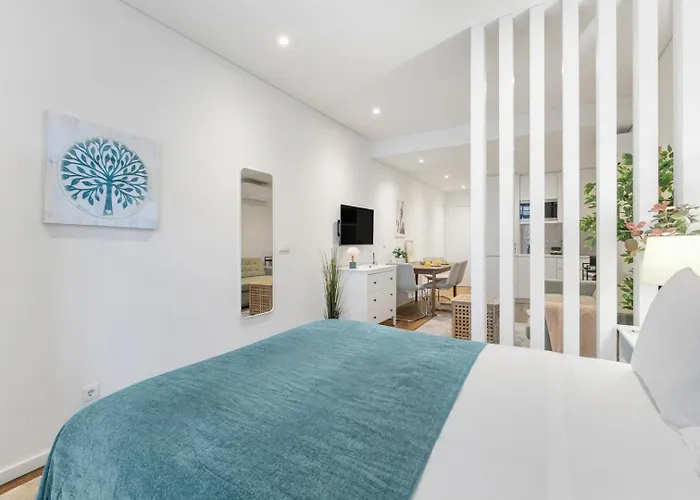 Serene @ Marquesa Palace *